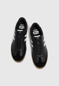 PULL & BEAR Contrast Retro- Sneakers Laag - Black 9 PULL & BEAR Contrast Retro- Sneakers Laag - Black -PULL BEAR Winkel 00cf346bdf824165b5dc3a6bf0e86e05