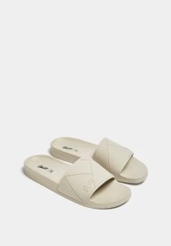 PULL BEAR Winkel -PULL BEAR Winkel 03e243a10747462d89999016ba5f5821