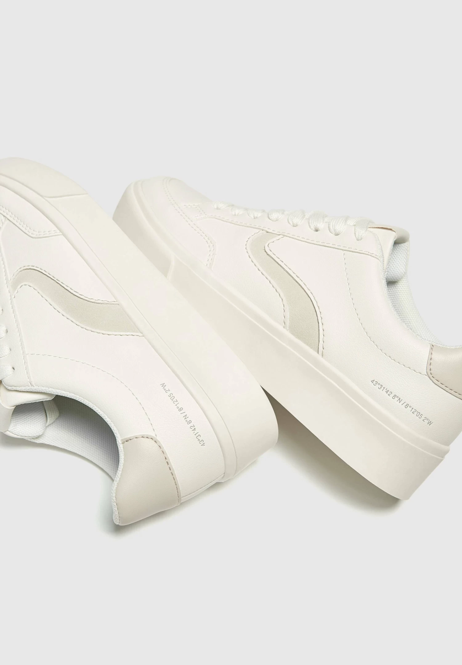 PULL & BEAR Sneakers Laag - White 6 PULL & BEAR Sneakers Laag - White - Afbeelding 6