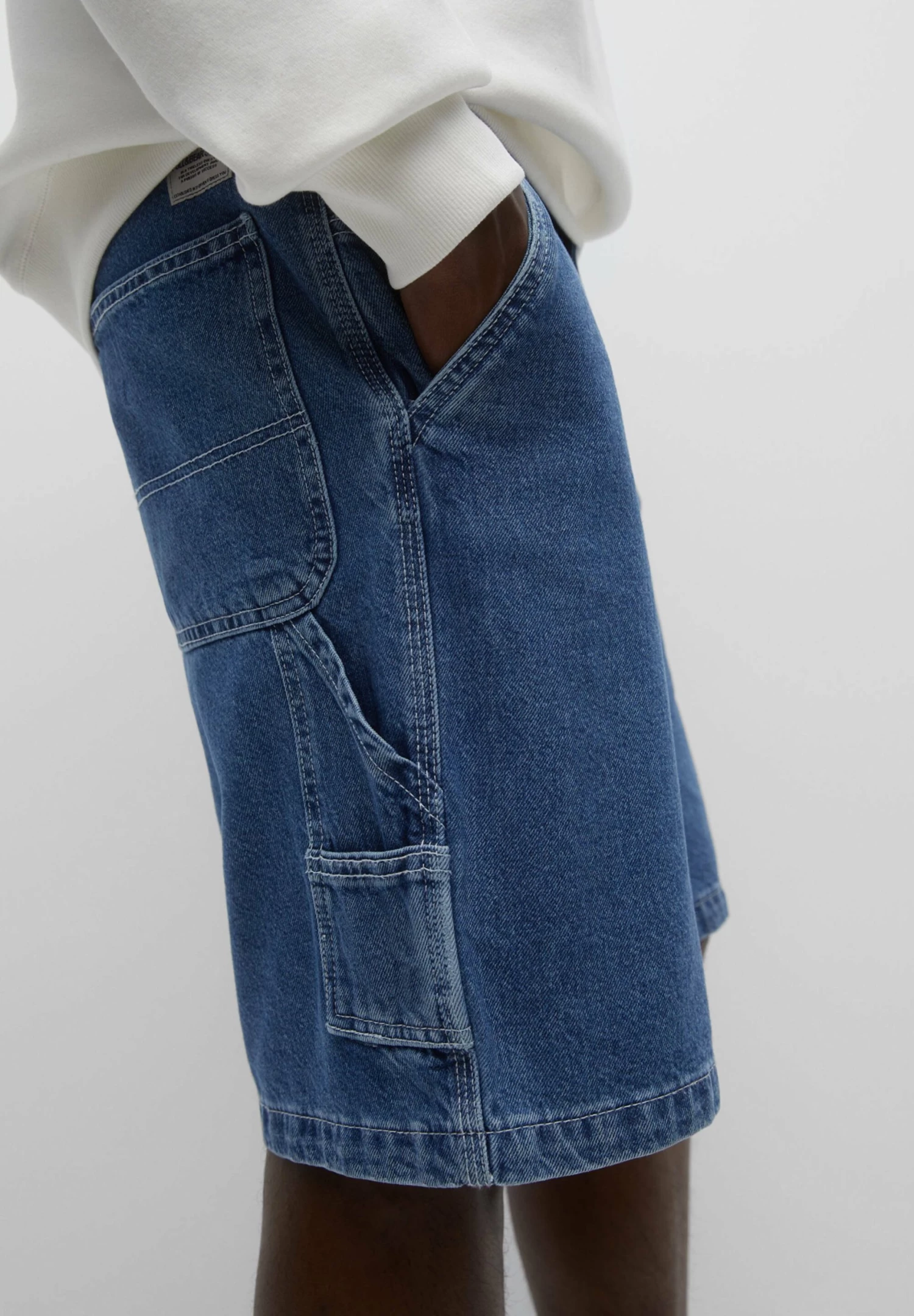 PULL & BEAR Carpenter Bermuda- Jeansshort - Blue Denim 4 PULL & BEAR Carpenter Bermuda- Jeansshort - Blue Denim - Afbeelding 4