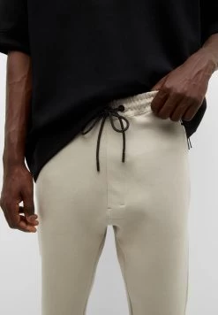 PULL & BEAR With Zip Pockets - Trainingsbroek - Beige -PULL BEAR Winkel 09cbcd5367624f019d2797821b5a5003