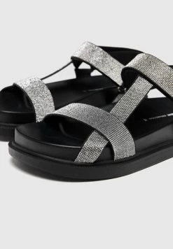 PULL & BEAR With Rhinestones - Sandalen Met Plateauzool - Black -PULL BEAR Winkel 0bd844f9a3c44b2f8d796c7e3e7ab34e