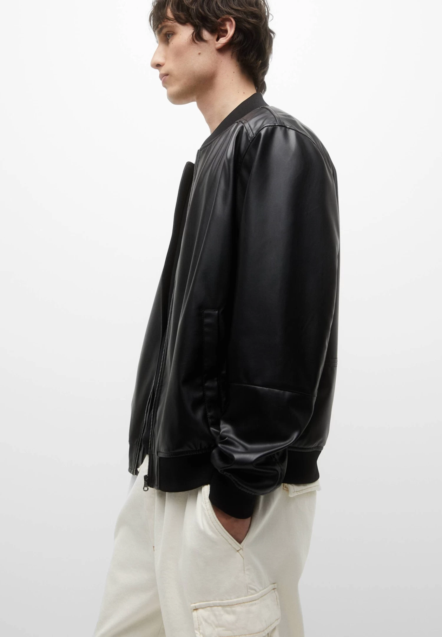 PULL & BEAR Imitatieleren Jas - Black 5 PULL & BEAR Imitatieleren Jas - Black - Afbeelding 5