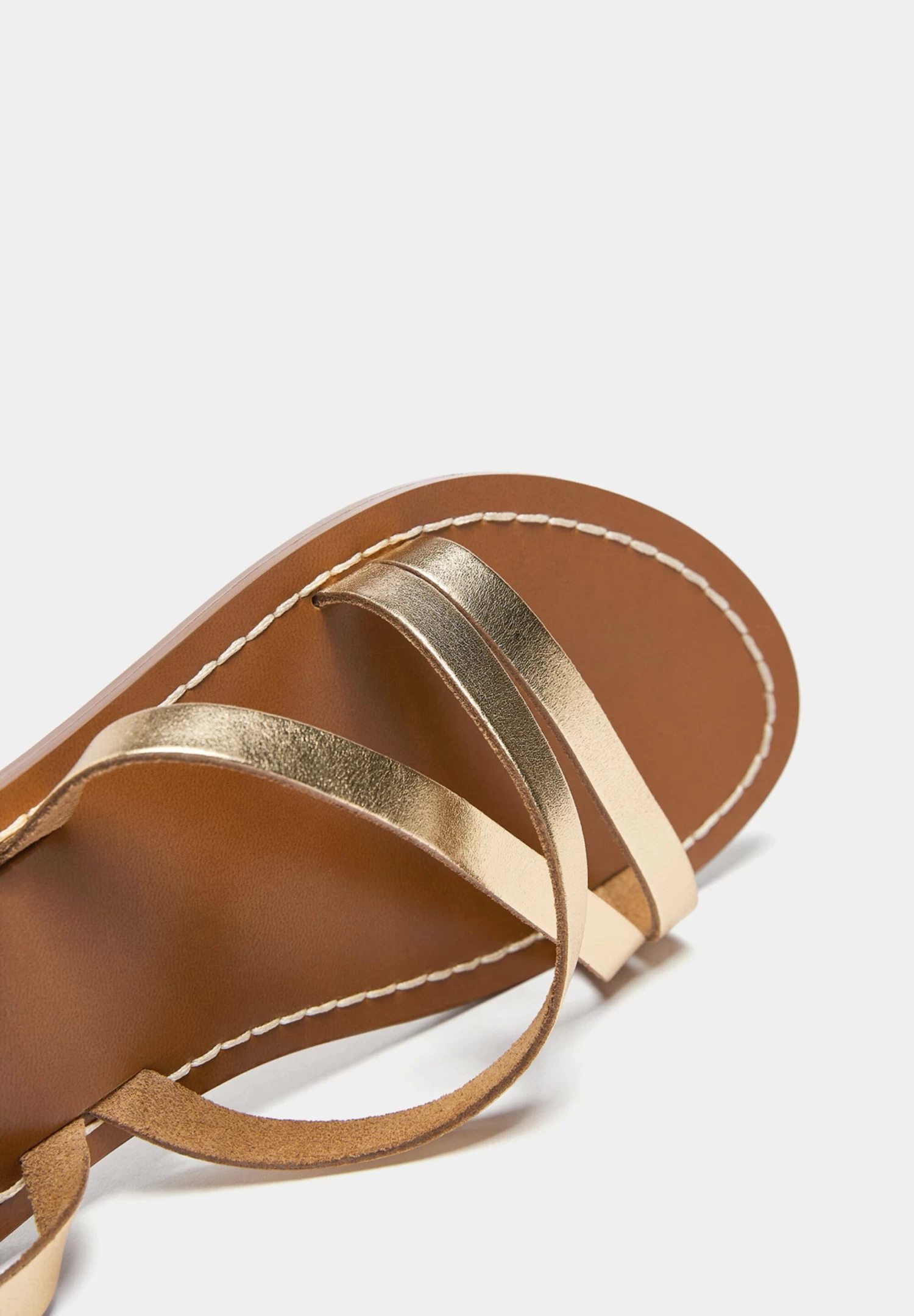 PULL & BEAR Strappy- Sandalen - Gold Coloured 5 PULL & BEAR Strappy- Sandalen - Gold Coloured - Afbeelding 5