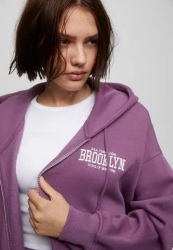 PULL & BEAR Varsity - Hoodie - Purple 10 PULL & BEAR Varsity - Hoodie - Purple -PULL BEAR Winkel 0ed59bf7406340a9b7ef1bfb16750423