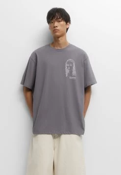 PULL & BEAR Leonardo Da Vinci Line Design- T-Shirt Print - Grey -PULL BEAR Winkel 0fc94e09d59940c8844fb25bb63c914b