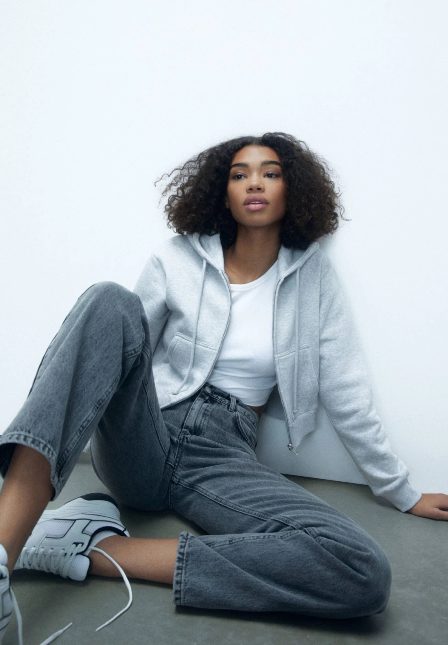 PULL & BEAR Sweater Met Rits - Dark Grey 5 PULL & BEAR Sweater Met Rits - Dark Grey - Afbeelding 5