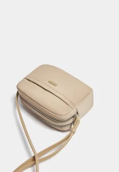 PULL & BEAR Schoudertas - Beige -PULL BEAR Winkel 13485f9557034c83bf97afacb7b6196a