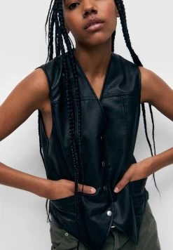 PULL & BEAR Cropped - Bodywarmer - Black -PULL BEAR Winkel 141b6460453349ed8edfd9df52ec4e7e
