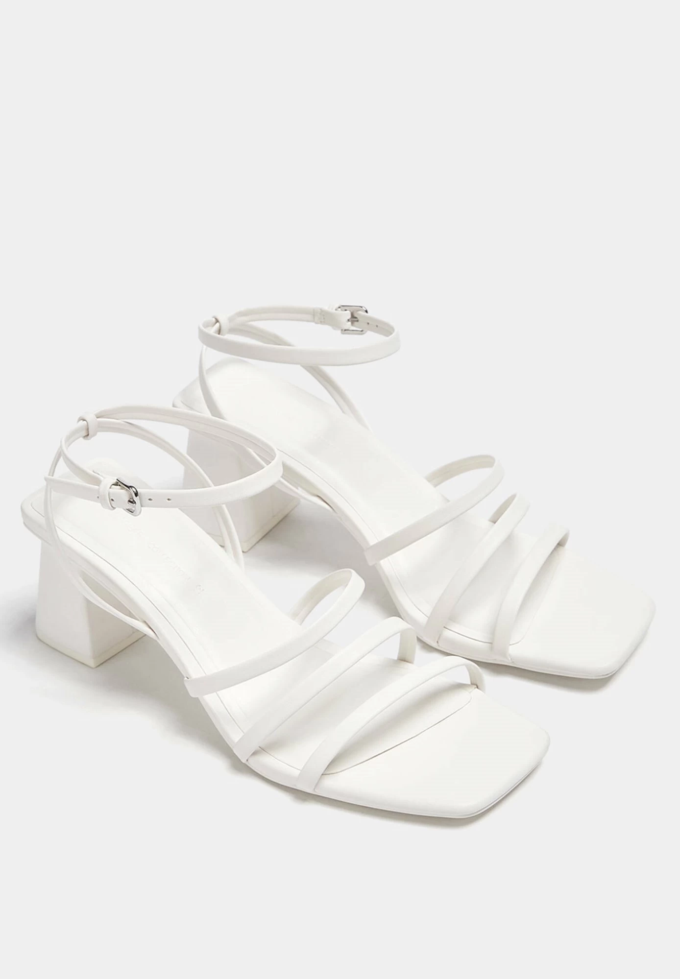 PULL & BEAR Strappy Heeled - Sandalen - White 2 PULL & BEAR Strappy Heeled - Sandalen - White - Afbeelding 2
