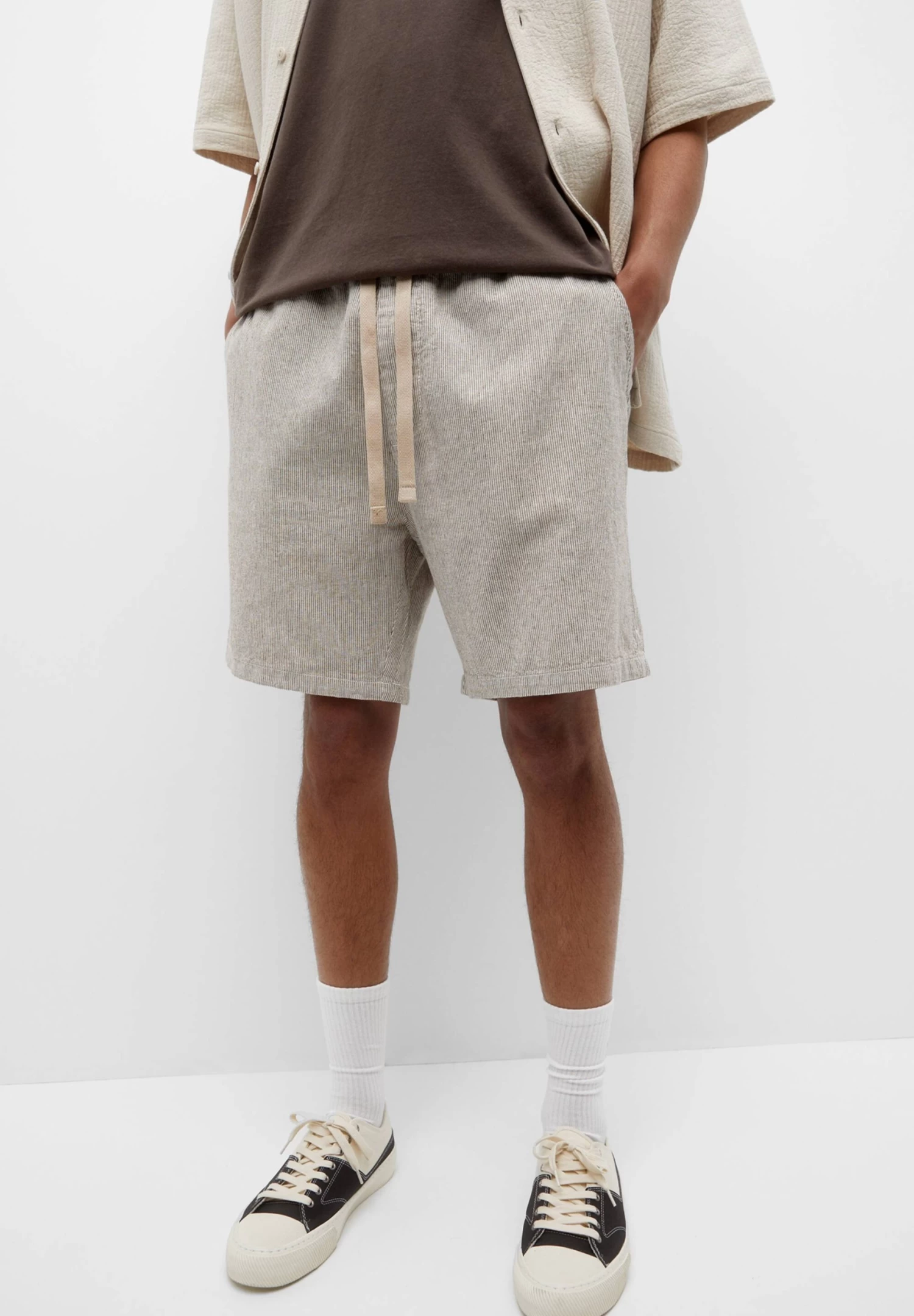 PULL & BEAR Rustic Striped - Shorts - Beige 1 PULL & BEAR Rustic Striped - Shorts - Beige