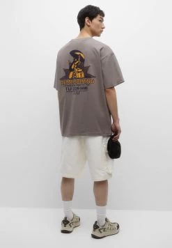 PULL & BEAR Short SleeveWith Print - T-Shirt Print - Brown