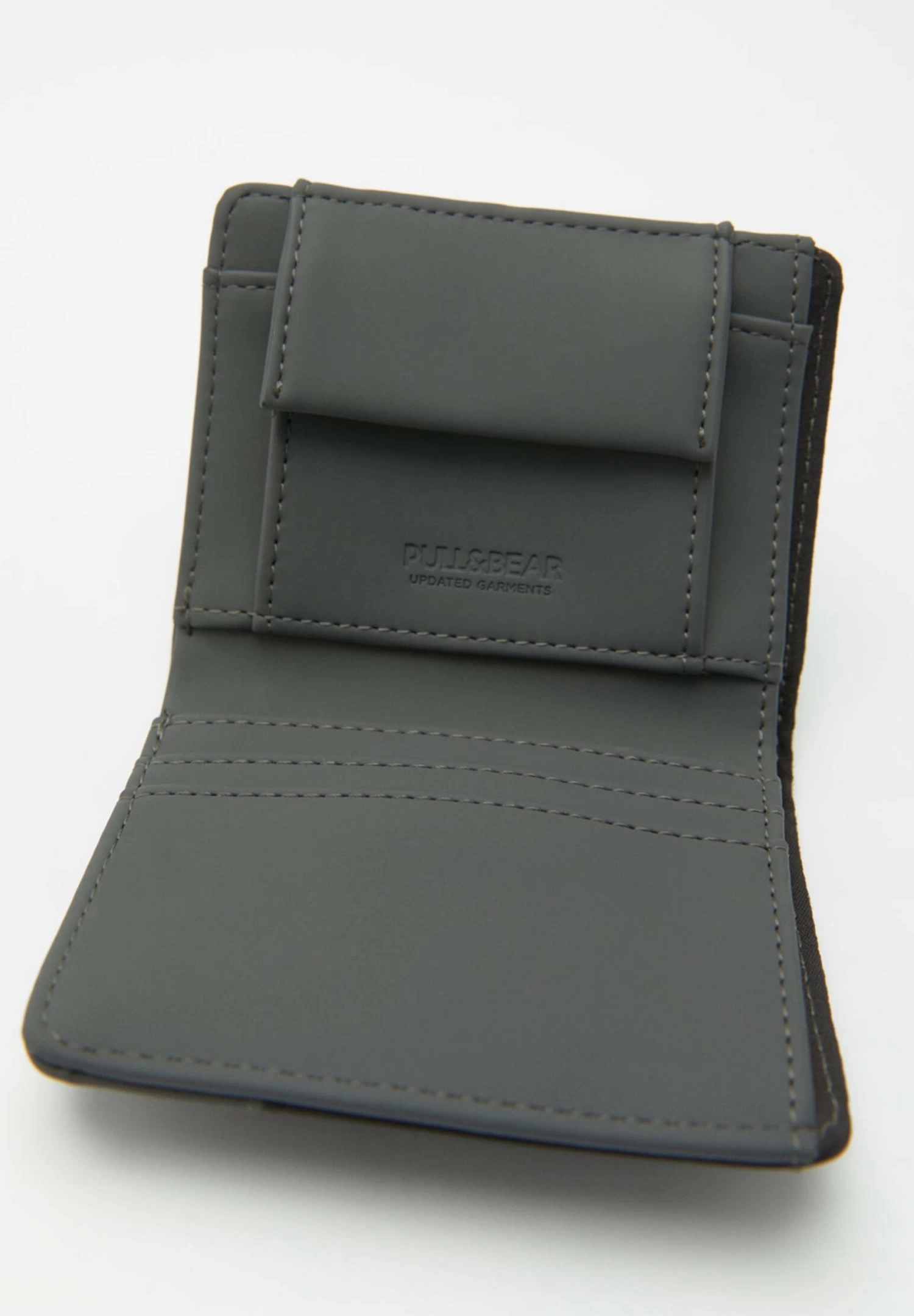 PULL & BEAR Vertical With Elastic Detail - Portemonnee - Black 3 PULL & BEAR Vertical With Elastic Detail - Portemonnee - Black - Afbeelding 3