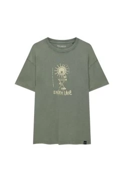 PULL & BEAR Ancient Lore- T-Shirt Print - Green -PULL BEAR Winkel 1a66ef84e65c4a5a99312c9d51f4ad5c