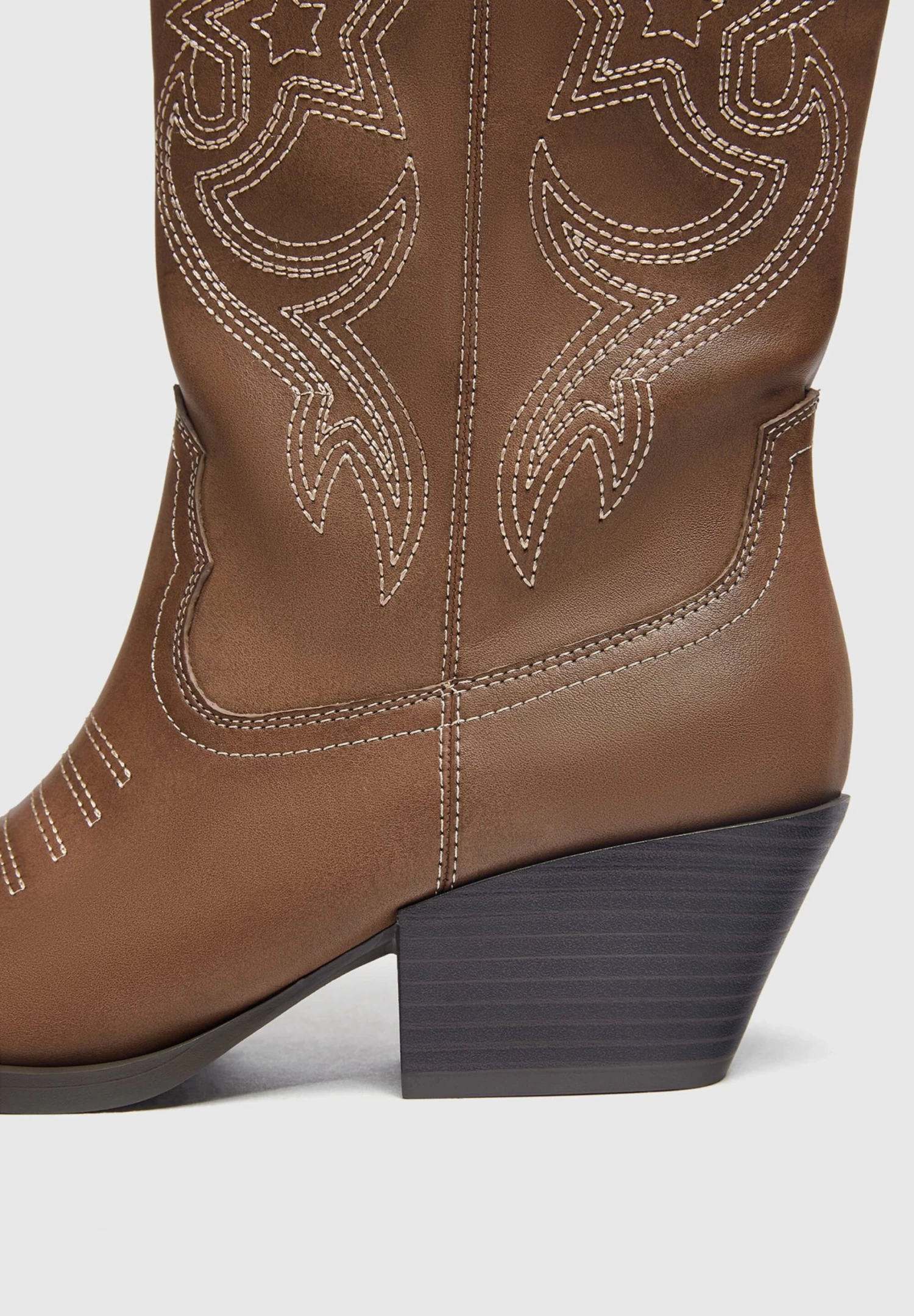 PULL & BEAR Mit Stickereien - Cowboy-/Bikerlaarzen - Brown 5 PULL & BEAR Mit Stickereien - Cowboy-/Bikerlaarzen - Brown - Afbeelding 5