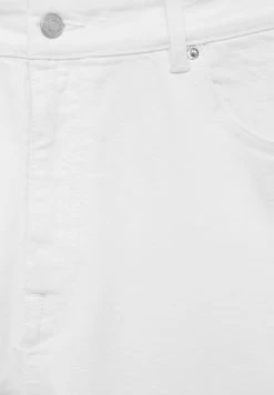 PULL & BEAR Straight Leg Jeans - White -PULL BEAR Winkel 1bb90634a5614fd09f2a9c06a302b22a