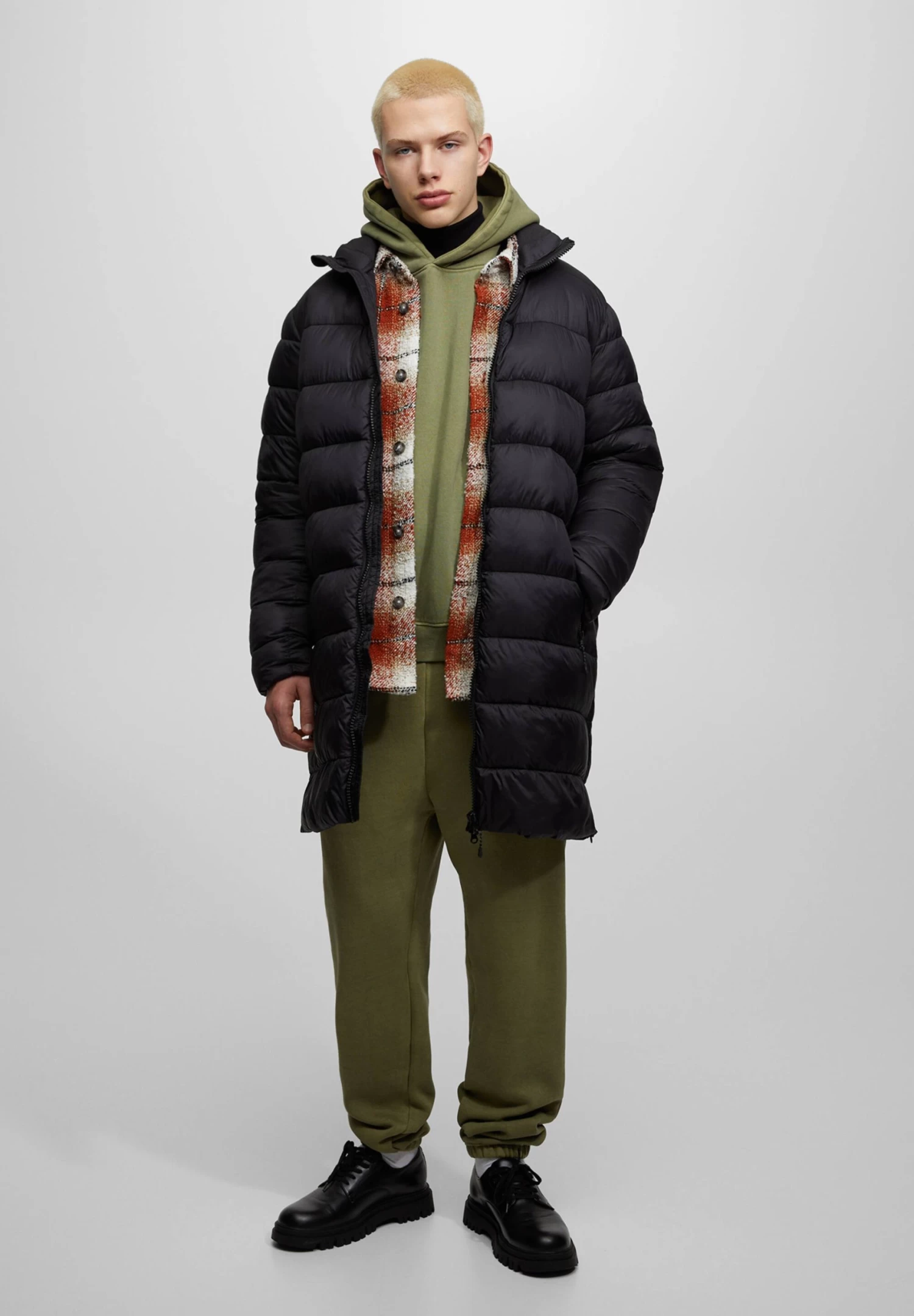 PULL & BEAR Winterjas - Mottled Black 1 PULL & BEAR Winterjas - Mottled Black