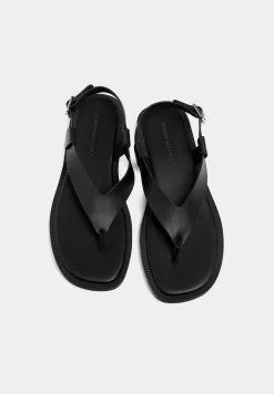 PULL & BEAR Urban - Teensandalen - Black 9 PULL & BEAR Urban - Teensandalen - Black -PULL BEAR Winkel 1f209d0544fc4f2695ac96594fa69c9d