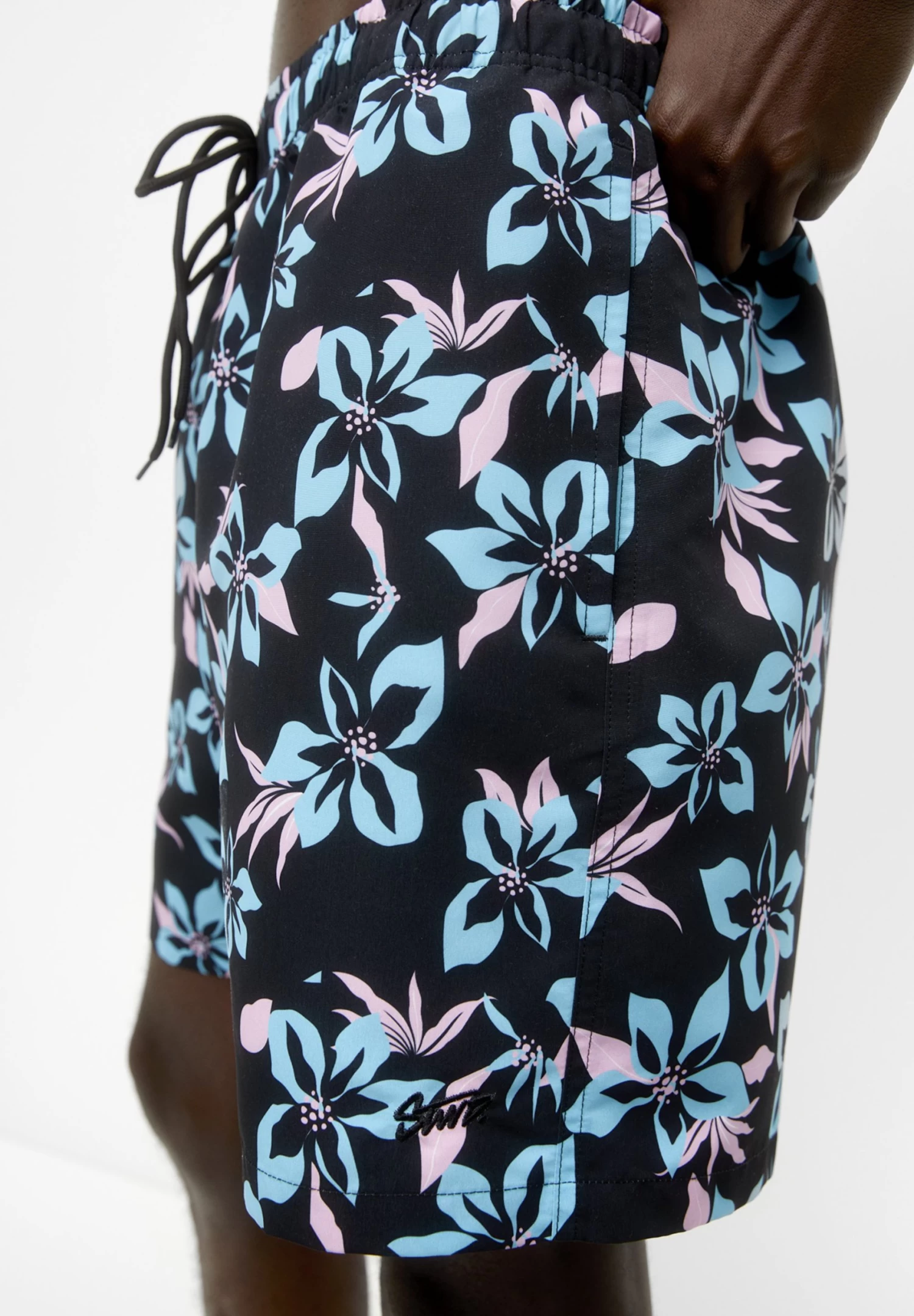 PULL & BEAR Floral Print - Zwemshorts - Black 4 PULL & BEAR Floral Print - Zwemshorts - Black - Afbeelding 4