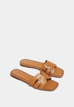 PULL & BEAR Flache Mit Überkreuzten Riemen - Muiltjes - Brown 8 PULL & BEAR Flache Mit Überkreuzten Riemen - Muiltjes - Brown -PULL BEAR Winkel 2564dcd9c5bc4eca813e83af34f27d76