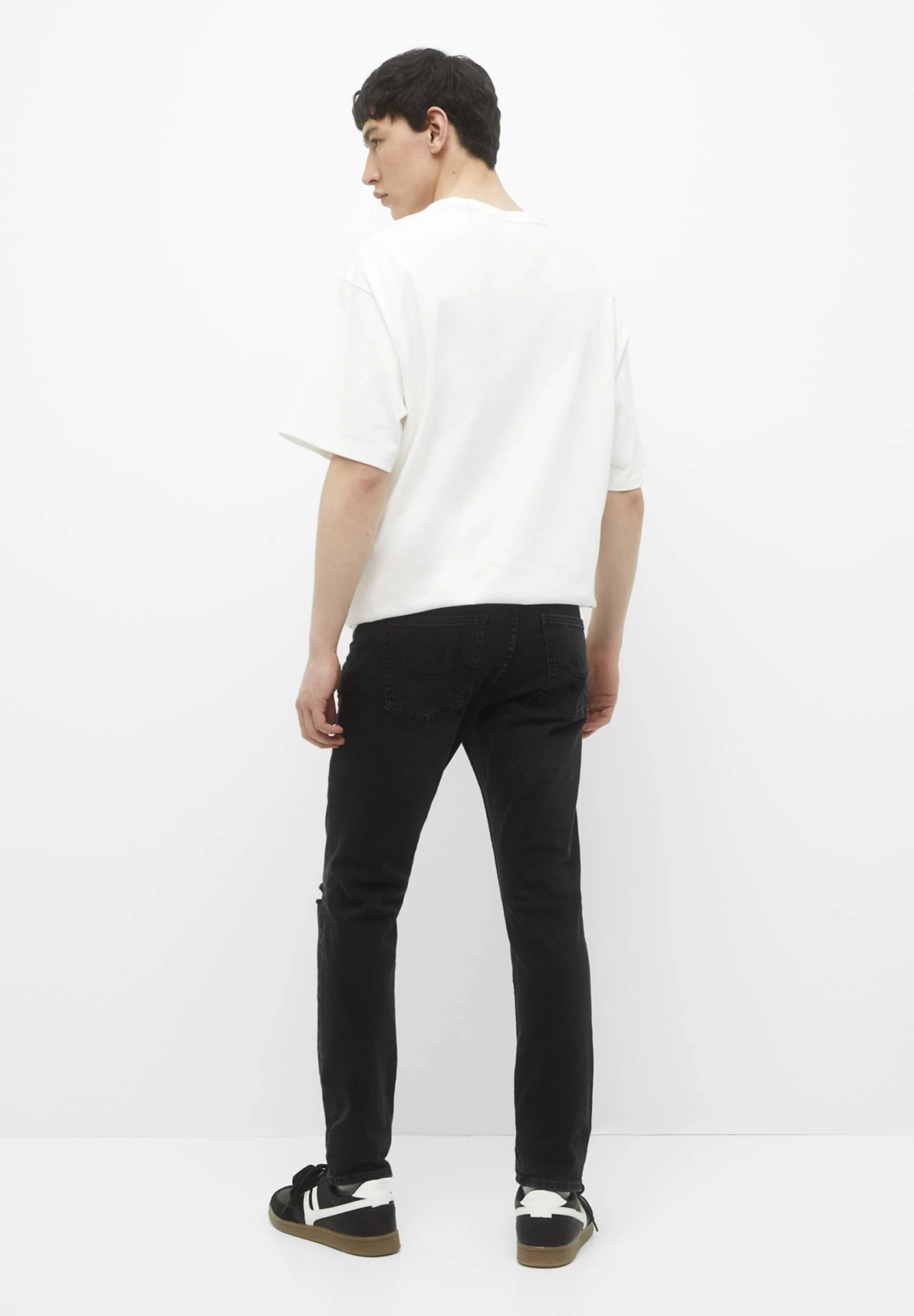 PULL & BEAR Basic- Slim Fit Jeans - Mottled Dark Grey 3 PULL & BEAR Basic- Slim Fit Jeans - Mottled Dark Grey - Afbeelding 3