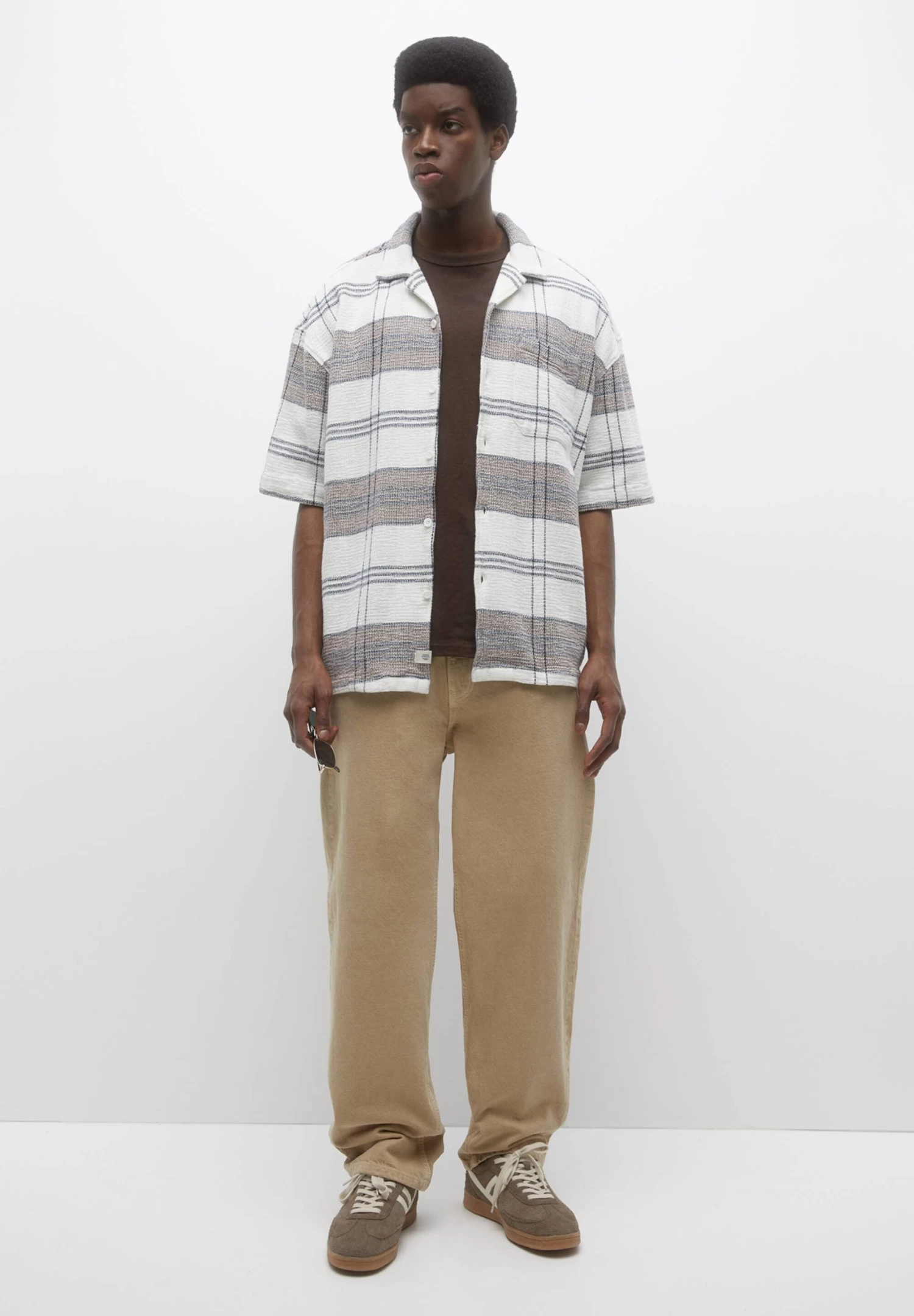PULL & BEAR Short Sleeve Checked - Overhemd - White 2 PULL & BEAR Short Sleeve Checked - Overhemd - White - Afbeelding 2
