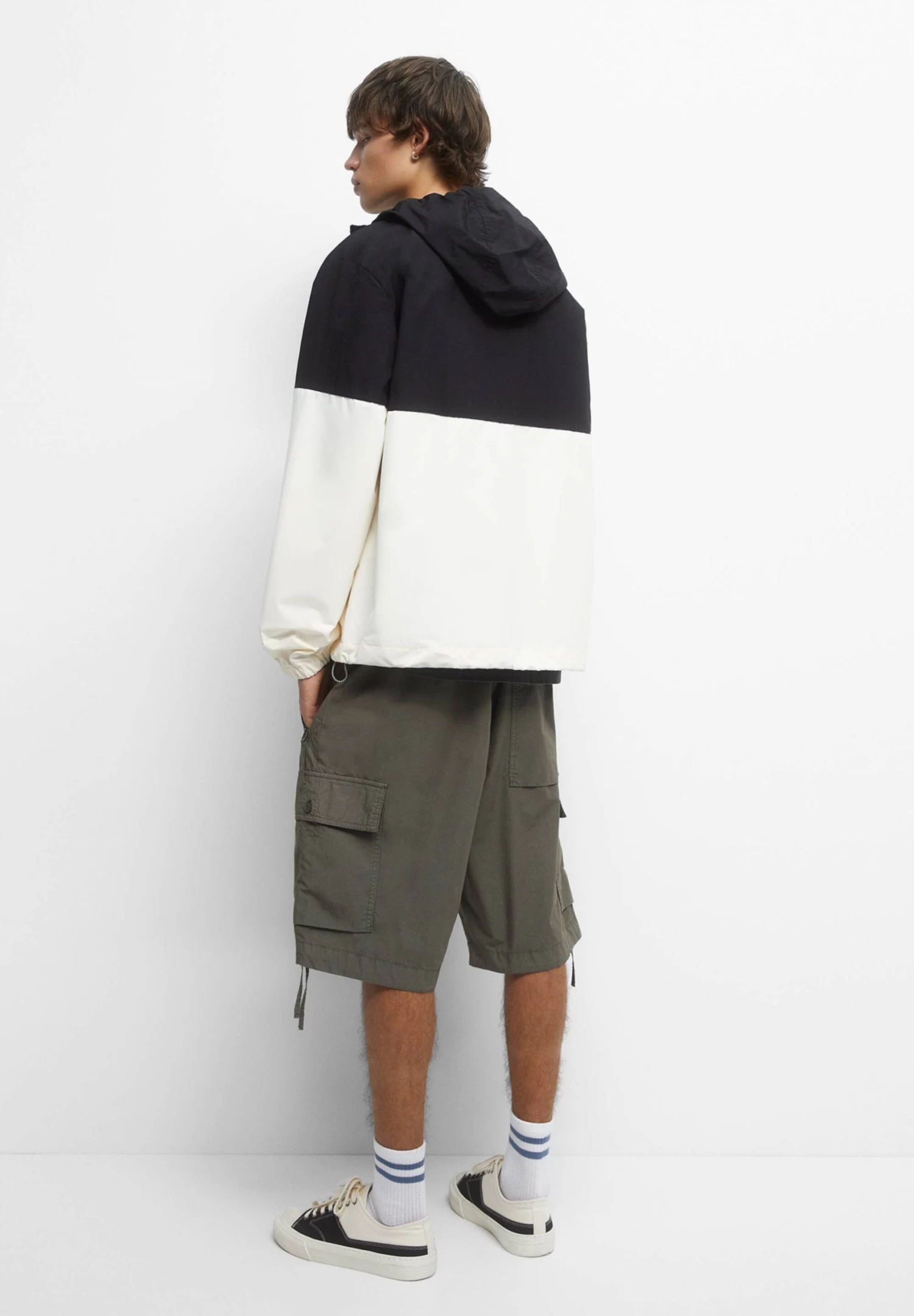 PULL & BEAR Block - Regenjas - White 3 PULL & BEAR Block - Regenjas - White - Afbeelding 3