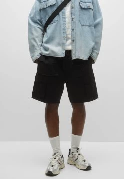 PULL & BEAR Bermuda With Multiple Pockets - Shorts - Black