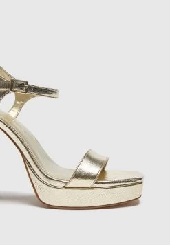 PULL & BEAR High-Heel - Sandalen Met Plateauzool - Goldcoloured -PULL BEAR Winkel 29476435fc494b49bec46e3ca495b313