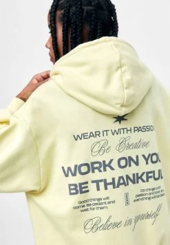 PULL & BEAR Letter Print - Hoodie - Yellow -PULL BEAR Winkel 2cdb5485ed124de5bddc3bf8b3c111fd