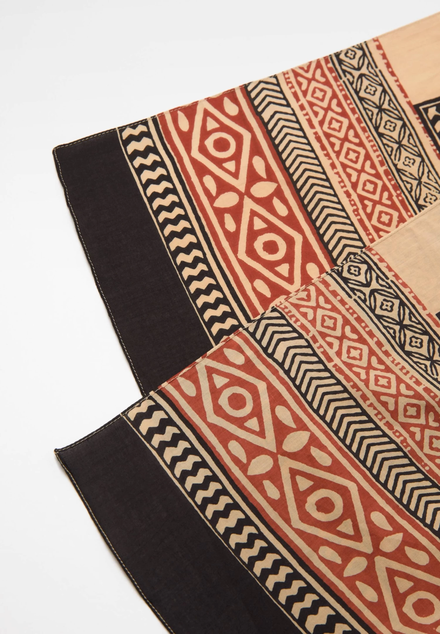 PULL & BEAR Pareo - Sjaal - Brown 6 PULL & BEAR Pareo - Sjaal - Brown - Afbeelding 6