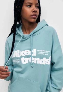 PULL & BEAR Printed- Hoodie - Green -PULL BEAR Winkel 3149ef6013a142d6a70b248dfd554a69