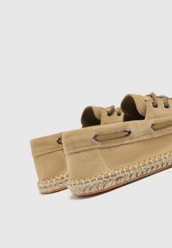 PULL & BEAR Contrast- Bootschoenen - Brown 9 PULL & BEAR Contrast- Bootschoenen - Brown -PULL BEAR Winkel 3209c791d100433eb0819e36b4a54b85