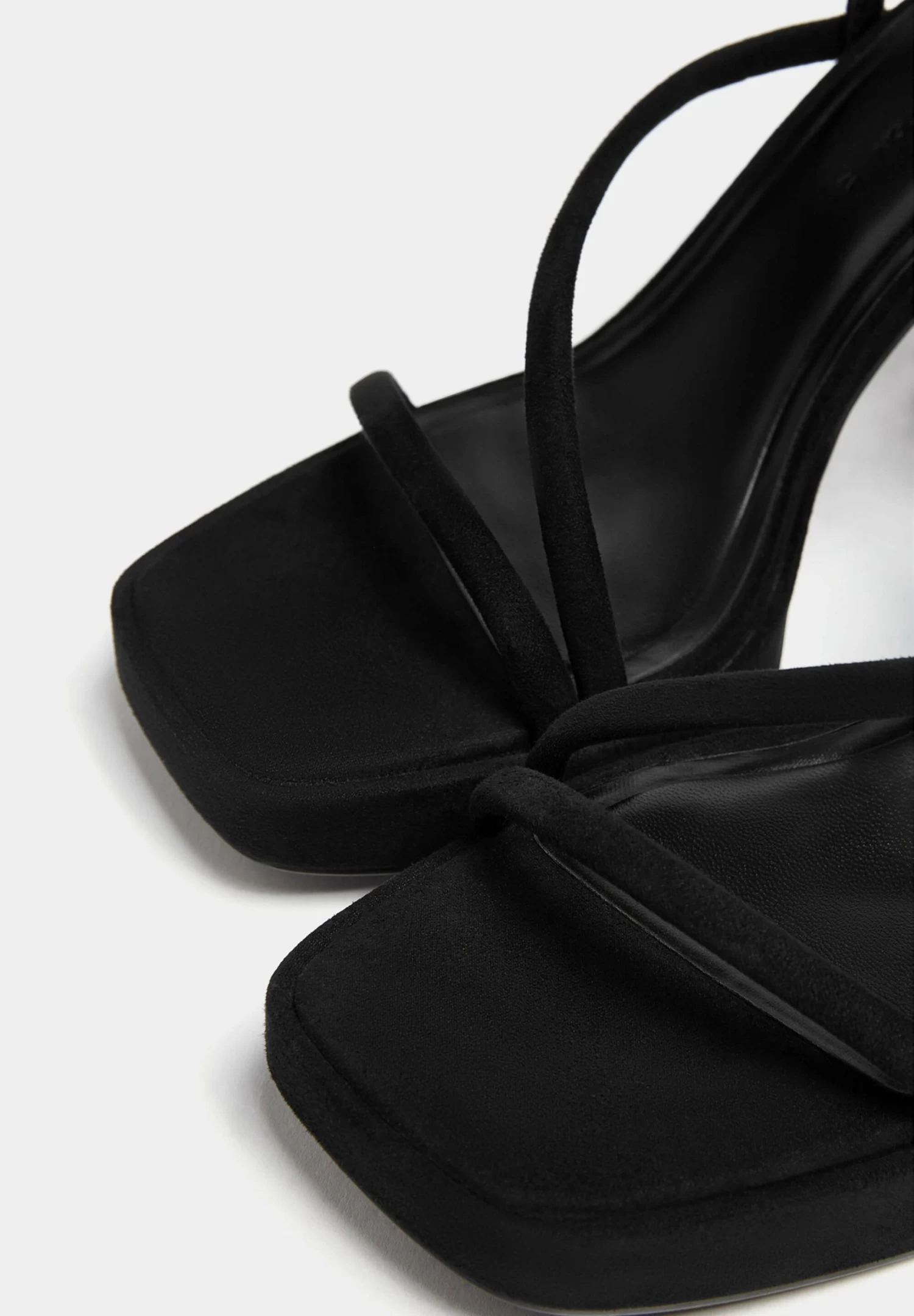 PULL & BEAR Sandalen Met Hoge Hak - Black 6 PULL & BEAR Sandalen Met Hoge Hak - Black - Afbeelding 6