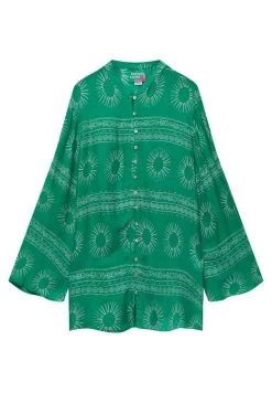 PULL & BEAR Printed Rustic - Blouse - Green 10 PULL & BEAR Printed Rustic - Blouse - Green -PULL BEAR Winkel 37603bbc3bea474e8bb68146339ffa98