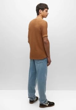 PULL & BEAR Short Sleeve- Trui - Orange 7 PULL & BEAR Short Sleeve- Trui - Orange -PULL BEAR Winkel 38e96e3744c0421f946e2f9114ea823a