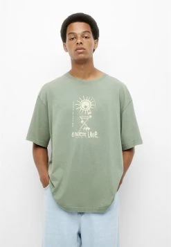 PULL & BEAR Ancient Lore- T-Shirt Print - Green