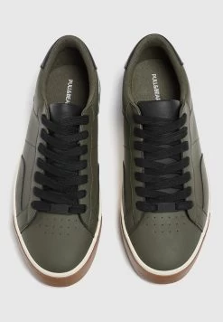 PULL & BEAR Mit Block - Sneakers Laag - Green -PULL BEAR Winkel 3bb2e9618ec845fba4fda8ba1ca09962