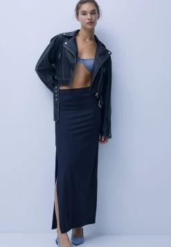 PULL & BEAR Biker- Imitatieleren Jas - Black 11 PULL & BEAR Biker- Imitatieleren Jas - Black -PULL BEAR Winkel 3d473e6fa70e4a5fad9fa012c0f3983d