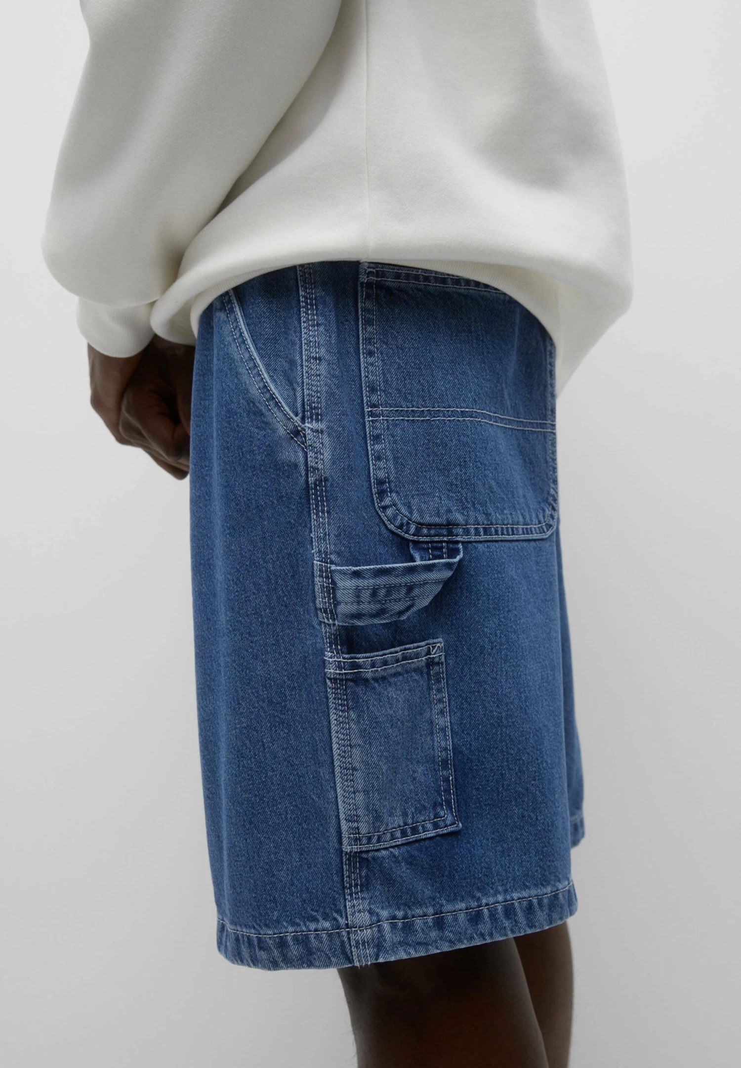 PULL & BEAR Carpenter Bermuda- Jeansshort - Blue Denim 5 PULL & BEAR Carpenter Bermuda- Jeansshort - Blue Denim - Afbeelding 5