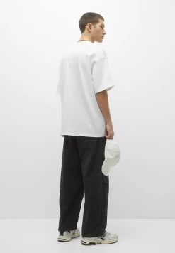 PULL & BEAR Heavy Weight - T-Shirt Basic - White 8 PULL & BEAR Heavy Weight - T-Shirt Basic - White -PULL BEAR Winkel 403fbb758768465abdfdeb8e40d458fc