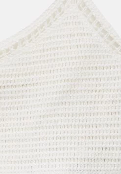 PULL & BEAR Asymmetric Crochet Crop With Tassels - Top - Beige -PULL BEAR Winkel 4065d0b609954f6ead59b71384938440