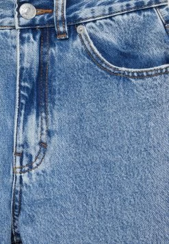 PULL & BEAR Mom Fit - Jeans Tapered Fit - Blue Denim 13 PULL & BEAR Mom Fit - Jeans Tapered Fit - Blue Denim -PULL BEAR Winkel 40c4417535c948439965300615b1d2d9