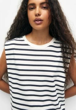 PULL & BEAR Striped Sleeveless - Top - White 9 PULL & BEAR Striped Sleeveless - Top - White -PULL BEAR Winkel 4106205434a644b4addf2a338a5c6b6f