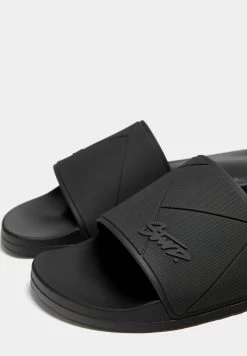 PULL & BEAR Gummierte Stwd - Badslippers - Black 8 PULL & BEAR Gummierte Stwd - Badslippers - Black -PULL BEAR Winkel 48ded5c2a39b446c8f833edb485a8529