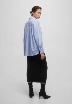 PULL & BEAR Basic-Popelin - Overhemdblouse - Stone Blue Denim -PULL BEAR Winkel 4b1c83edcf1c4a81899cd0531cb9b997