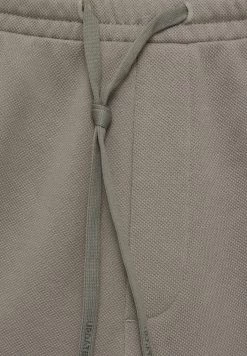 PULL & BEAR Bermuda Jogging - Shorts - Mottled Brown -PULL BEAR Winkel 4bc1c5a13ef042fdb5f1756d0bb426b4