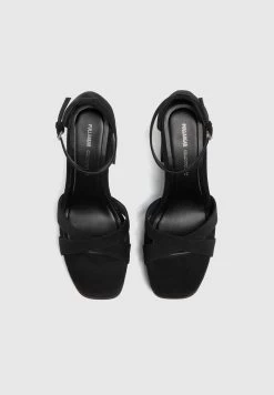 PULL & BEAR Sandalen Met Plateauzool - Black -PULL BEAR Winkel 4c2f7de134db4a11bf0a2e942ed20885