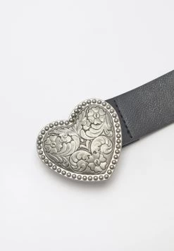 PULL & BEAR Heart Buckle- Riem - Black -PULL BEAR Winkel 500903e5c18148d2aa95427eac4708a3
