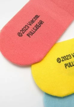 PULL & BEAR 3 Pack Of No-Show Spongebob - Enkelsokken - Yellow 6 PULL & BEAR 3 Pack Of No-Show Spongebob - Enkelsokken - Yellow -PULL BEAR Winkel 50efe2b5d0914743a1d28f579ce42b35